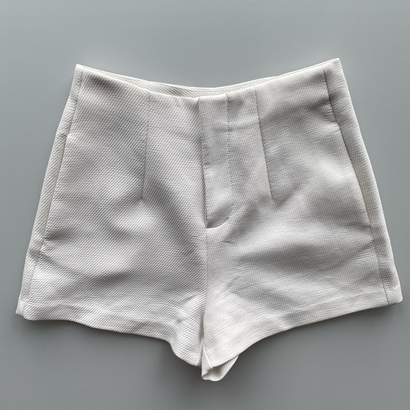 Bundle of 3 shorts - Picture 2 of 15